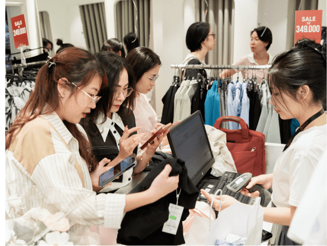 CCHAT Store
